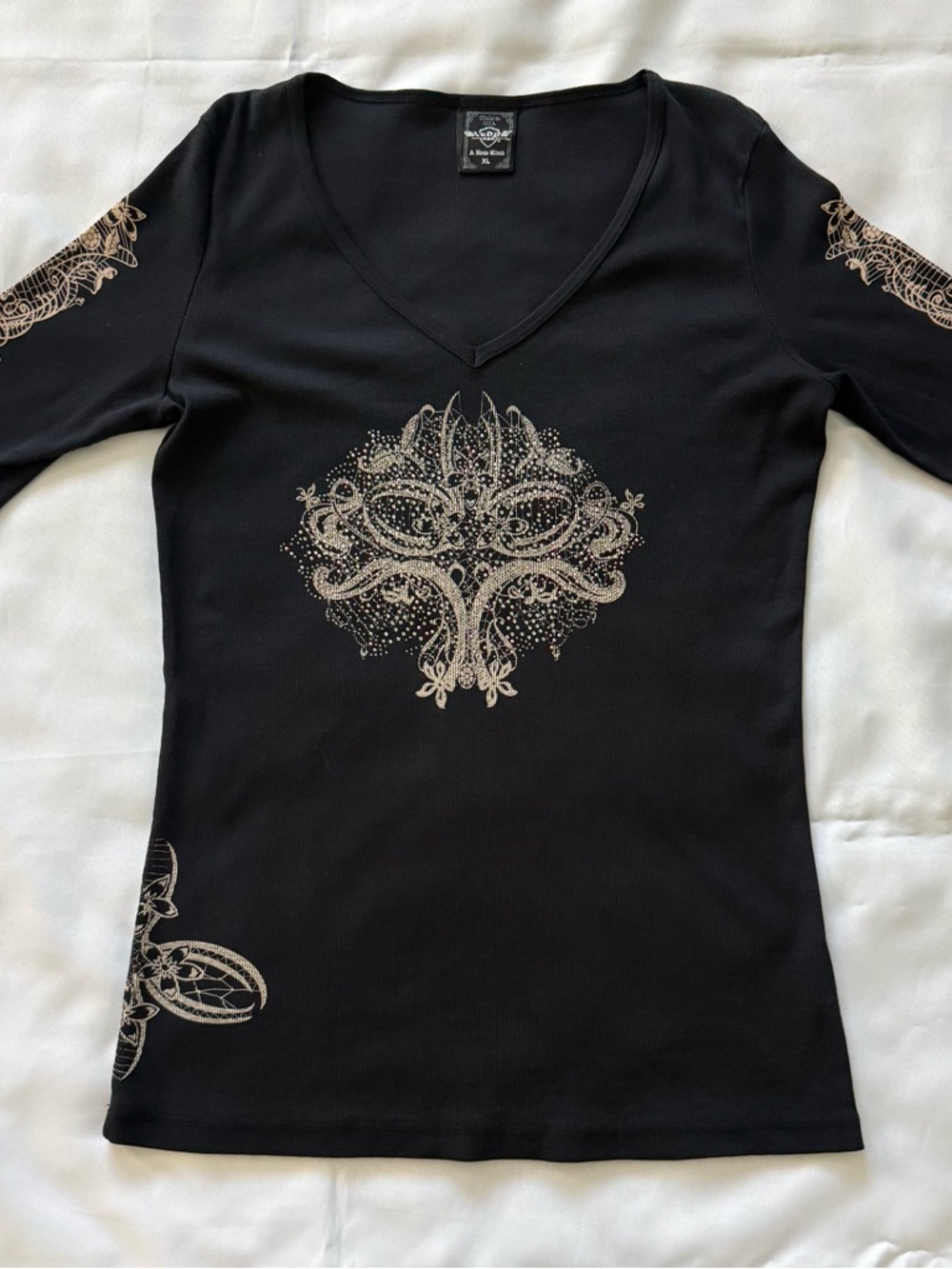 Sledge USA Black V-Neck Gals Shirt - size XL